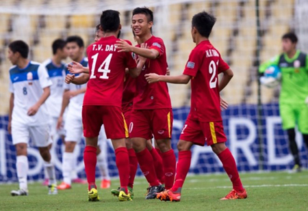 U16 Việt Nam đã đánh bại U16 Kyrgyzstan để vào tứ kết.